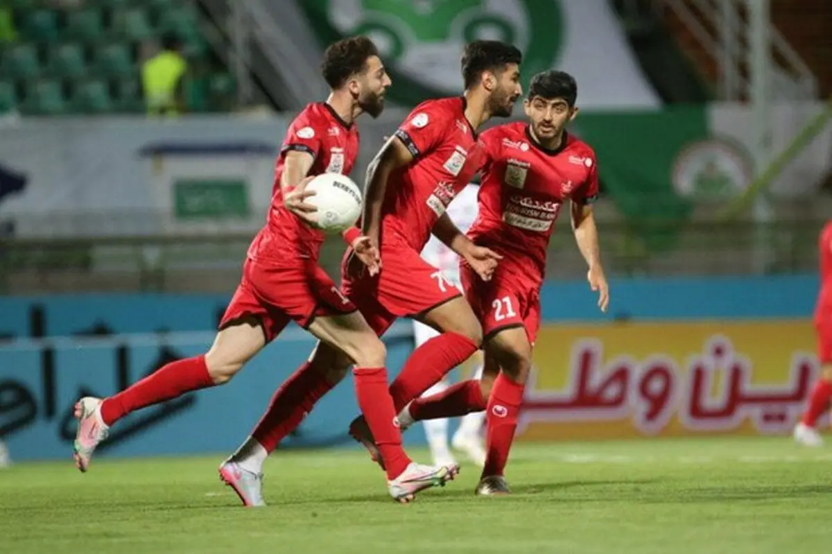 تعویض‌های یحیی فرشته نجات شدند/ پرسپولیس دوباره به سپاهان چسبید!