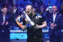 درگیری شدید حسین وفایی با اسطوره اسنوکر جهان