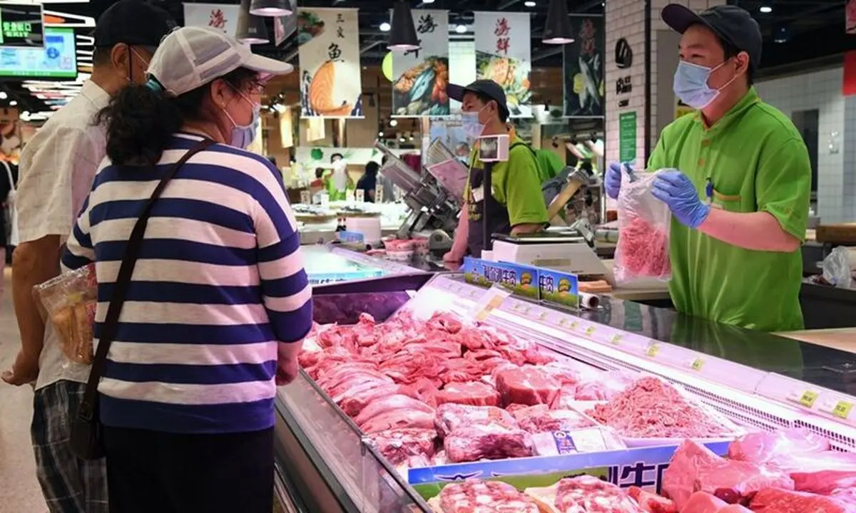 
تصمیم دولت چین برای تعلیق واردات گوشت برای مقابله با کرونا
