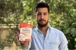 ویتامین سی (C) و اهمیت گنجاندن آن در رژیم غذایی