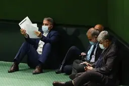 مجلس: کلیه اشخاص تجاری مکلف‌اند صورتحساب الکترونیکی کلیه وجوه پرداختی خود را صادر کنند