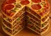 طرز تهیه کیک پیتزا تابه‌ای | با این روش فوری کیک پیتزا درست کن! +ویدئو