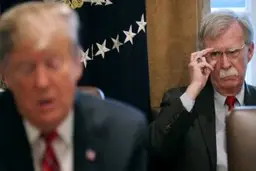  کاخ سفیدبابت انتشار کتاب افشاگرانه به «جان بولتون» هشدار داد.