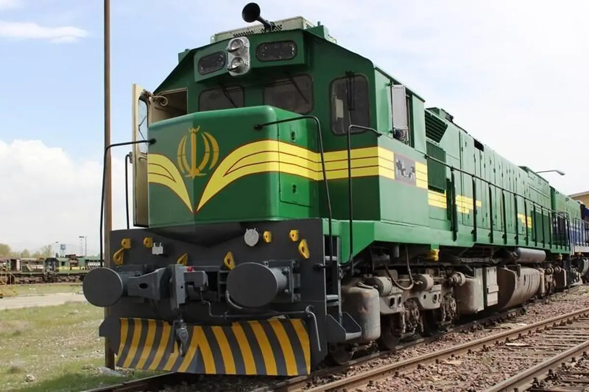 قطار تهران-تبریز از ریل خارج شد | مسدود شدن مسیر راه‌آهن+جزئیات