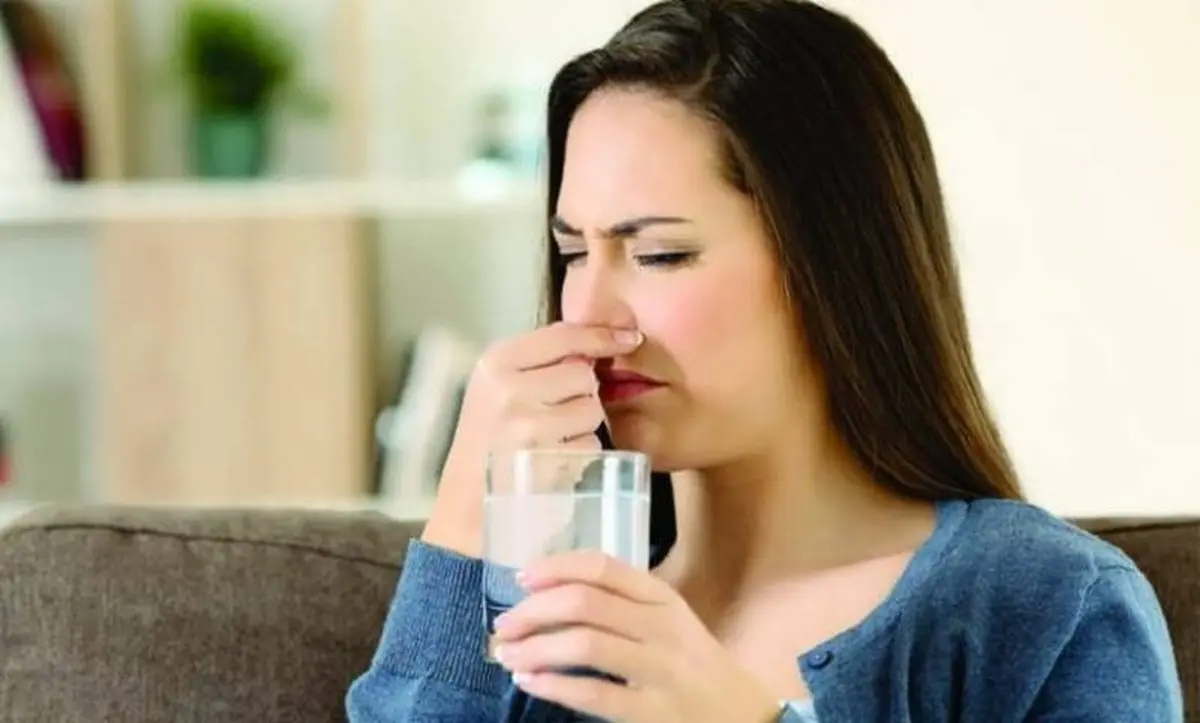 ترفندهایی برای از بین بردن بوی بد لیوان
