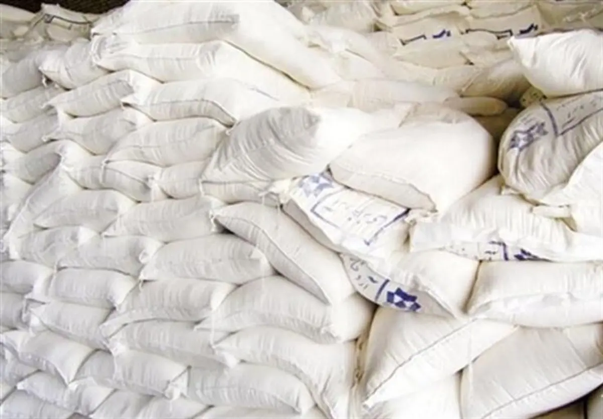 ۱۳۸ تن آرد قاچاق یارانه‌ای در شهرستان قرچک کشف شد