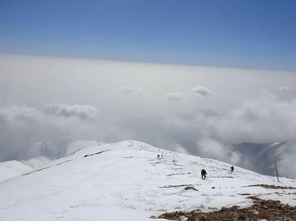 
 کوهنوردان گرفتار در ارتفاعات توچال نجات پیداکردند
