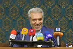 دعوت رسمی وزیر میراث فرهنگی از گردشگران جهان: به ایران امن و زیبا سفر کنید 