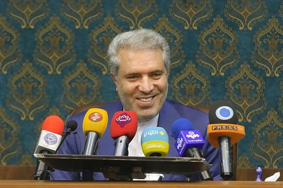 دعوت رسمی وزیر میراث فرهنگی از گردشگران جهان: به ایران امن و زیبا سفر کنید 