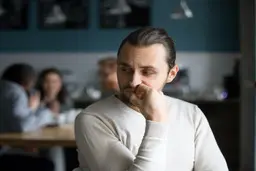 احتمال بیکاری افراد تنها در آینده بیشتر است