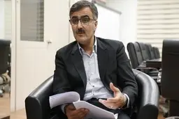 رئیس کل بانک مرکزی: قیمت ارز و سکه بزودی کاهش می‌یابد!