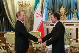 احمدی نژاد به پوتین هم نامه نوشت
