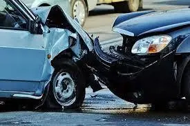 اگر با یک خودرو لوکس تصادف کردین به این نکات توجه کنید | از تصادف با خودرو لوکس نترسید  + ویدیو 