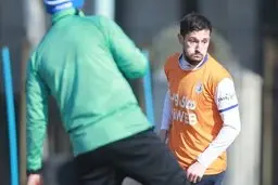 دلیل به توافق نرسیدن استقلال با مدافع خارجی برای ادامه کارمشخص شد