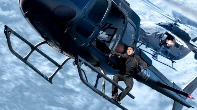 ماموریت غیرممکنی که واقعی شد | تام کروز ۸ بار از هواپیمای در حال پرواز آویزان شد +ویدئو