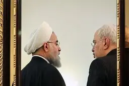 روزنامه جمهوری اسلامی درباره انتخابات آمریکا: شاید انتخابات ۱۴۰۰ آنگونه که یک جریان خاص می‌اندیشد، برایشان آسان و هموار نباشد | ممکن است تفکر اینکه با یک انتخابات حداقلی پس از مجلس، ریاست جمهوری را نیز در اختیار بگیرند توهمی بیش نباشد