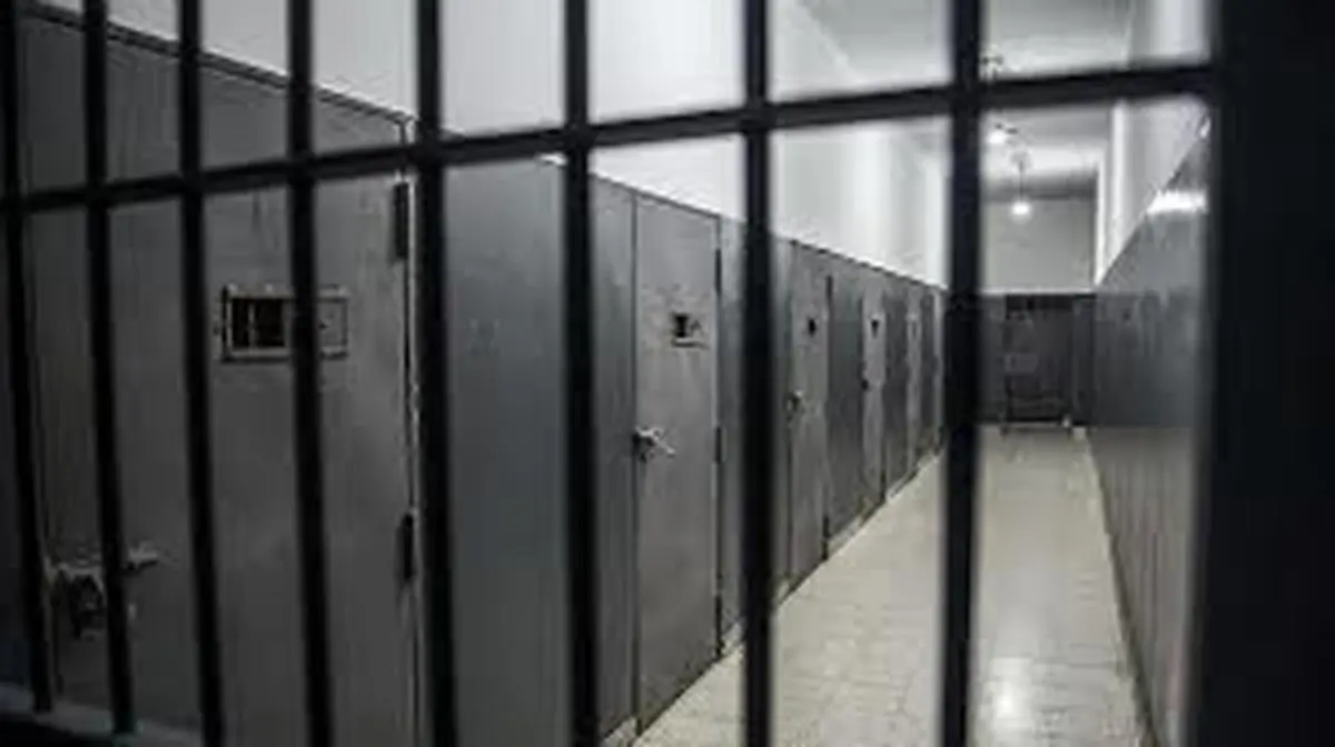 زندان‌های مصر    |   سه نیروی امنیتی و چهار زندانی محکوم به اعدام کشته شدند.