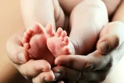 تمایل ایرانی‌ها به فرزند کمتر | کاهش میزان باروری در سه سال گذشته نشان می‌دهد