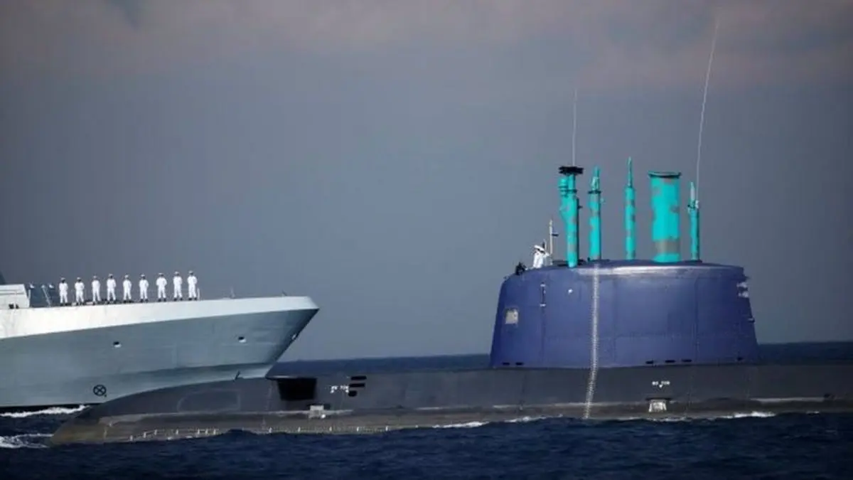 
 آمریکا  |  عبور زیردریایی اسرائیلی از کانال سوئز به سوی خلیج فارس
