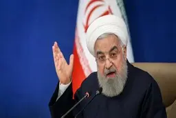 روحانی: کار دولت قابل قبول است/ دست کسی را که بهتر از این دولت عمل کند می‌بوسیم