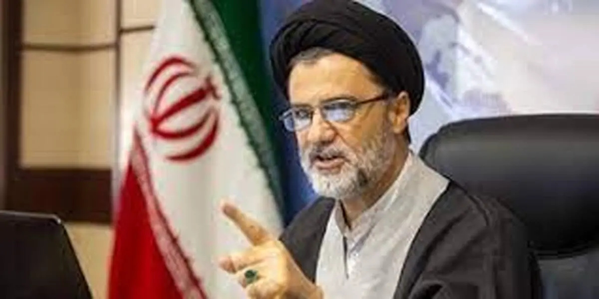 
 باید تبیین شود که مشکل اصلی مردم حجاب و آزادی نیست
