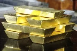  قیمت طلا  ریزش کرد