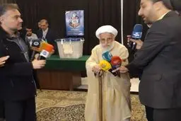 
آیت‌الله جنتی: هر رای مشت محکمی به دهان ترامپ است 