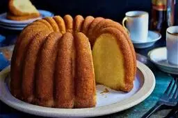 کیک شیر داغ | یه تجربه شیرین و فراموش‌نشدنی