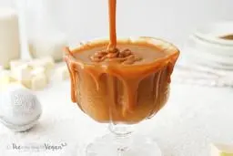 ترفند درست کردن سس کارامل | فقط با دو قلم مواد این سس خوشمزه رو درست کن+ویدئو