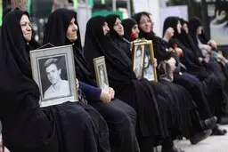 بنیاد شهید: آمار شهدای احراز شده جنگ ۴۰ روزه، به ۳ هزار و ۱۶۸ نفر رسید