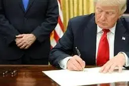 انتخابات  |   ترامپ 100 میلیون دلار از ثروت شخصی خود هزینه می‌کند 