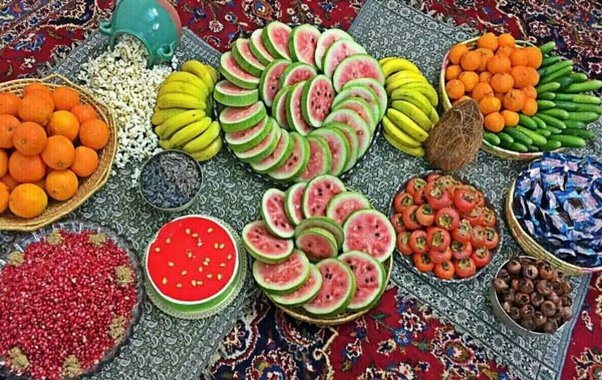 یک خانواده 4 نفره چقدر باید برای سفره شب یلدا هزینه کنند؟ + اینفوگرافی