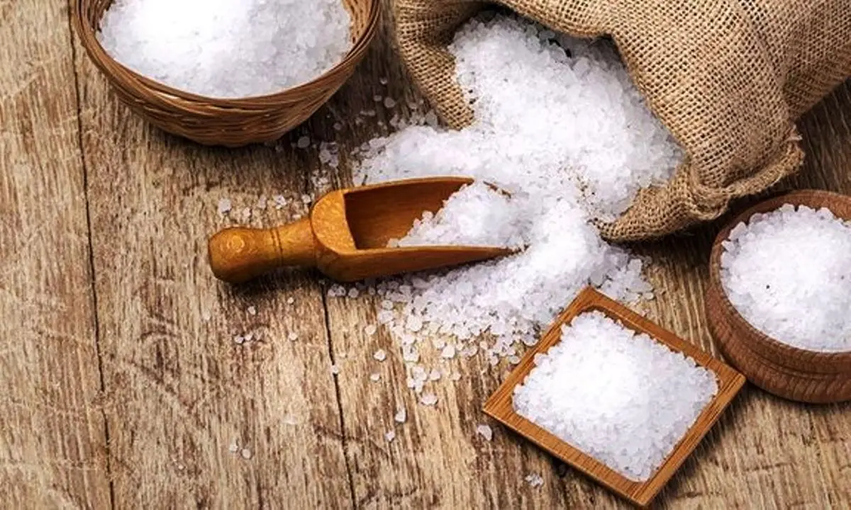 عوارض مخرب مصرف زیاد نمک برای بدن 