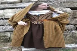 پوشش سنتی و دیدنی زنان اروپایی