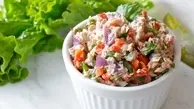 سالاد تُن ماهی؛ سریع و خوشمزه | پیشنهاد مقرون‌به‌صرفه برای دانشجوها و کارمندان +ویدو