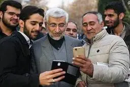 دیدار جالب جلیلی با تاکسی‌رانان| جلیلی: چند سال با تاکسی به کرج می‌رفتم و با مشکلات شما آشنا هستم

