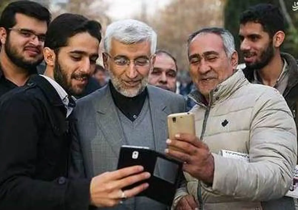 دیدار جالب جلیلی با تاکسی‌رانان| جلیلی: چند سال با تاکسی به کرج می‌رفتم و با مشکلات شما آشنا هستم

