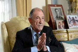 اردشیر زاهدی و برانگیختگی سندرم "زنده باد"،" مرده باد"!