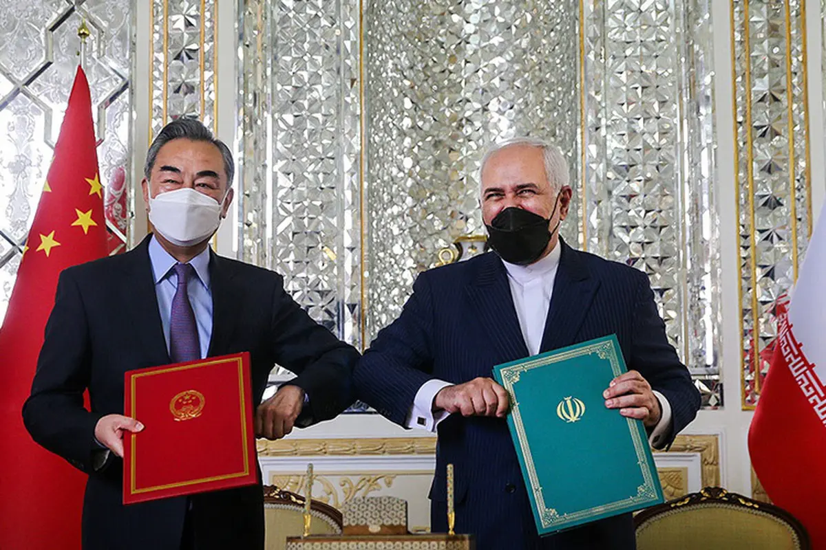 
پاسخ به سوالات مهم پیرامون سند همکاری ۲۵ ساله ایران - چین