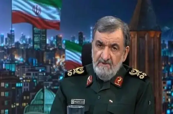 محسن رضایی: پزشکیان طی ساعات آینده به اظهارات رئیس‌جمهور آمریکا پاسخ می‌دهد