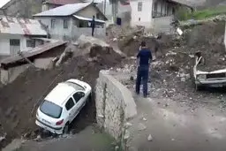 حادثه ریزش سنگ خوشبختانه تلفات جانی نداشته است
