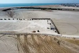 جنگ شبانه با جنگل حرّا در بندر دیّر استان بوشهر