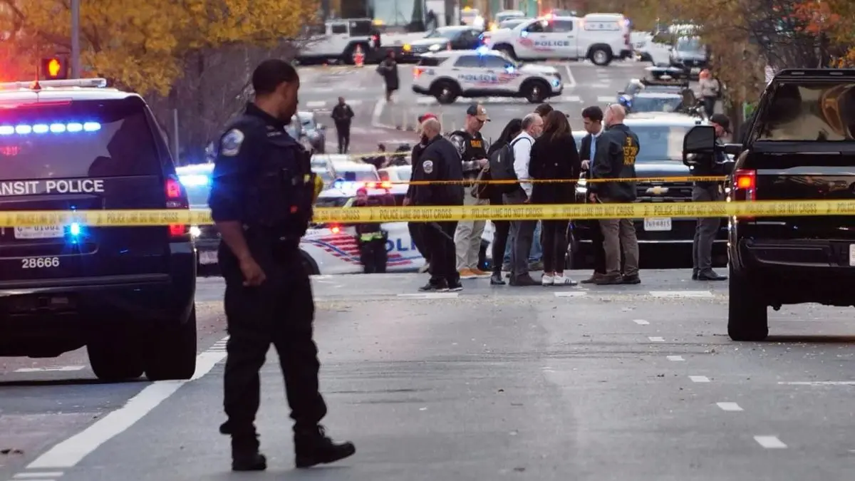 ۲ کشته از نیروی گارد ملی در پی تیراندازی در نزدیکی کاخ سفید | مظنون تیراندازی یک تبعه افغانستان معرفی شد +ویدئو