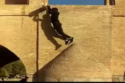 پارکورها از تاریخ صفوی سی‌‌ وسه‌ پل هم بالا رفتند. + ویدئو