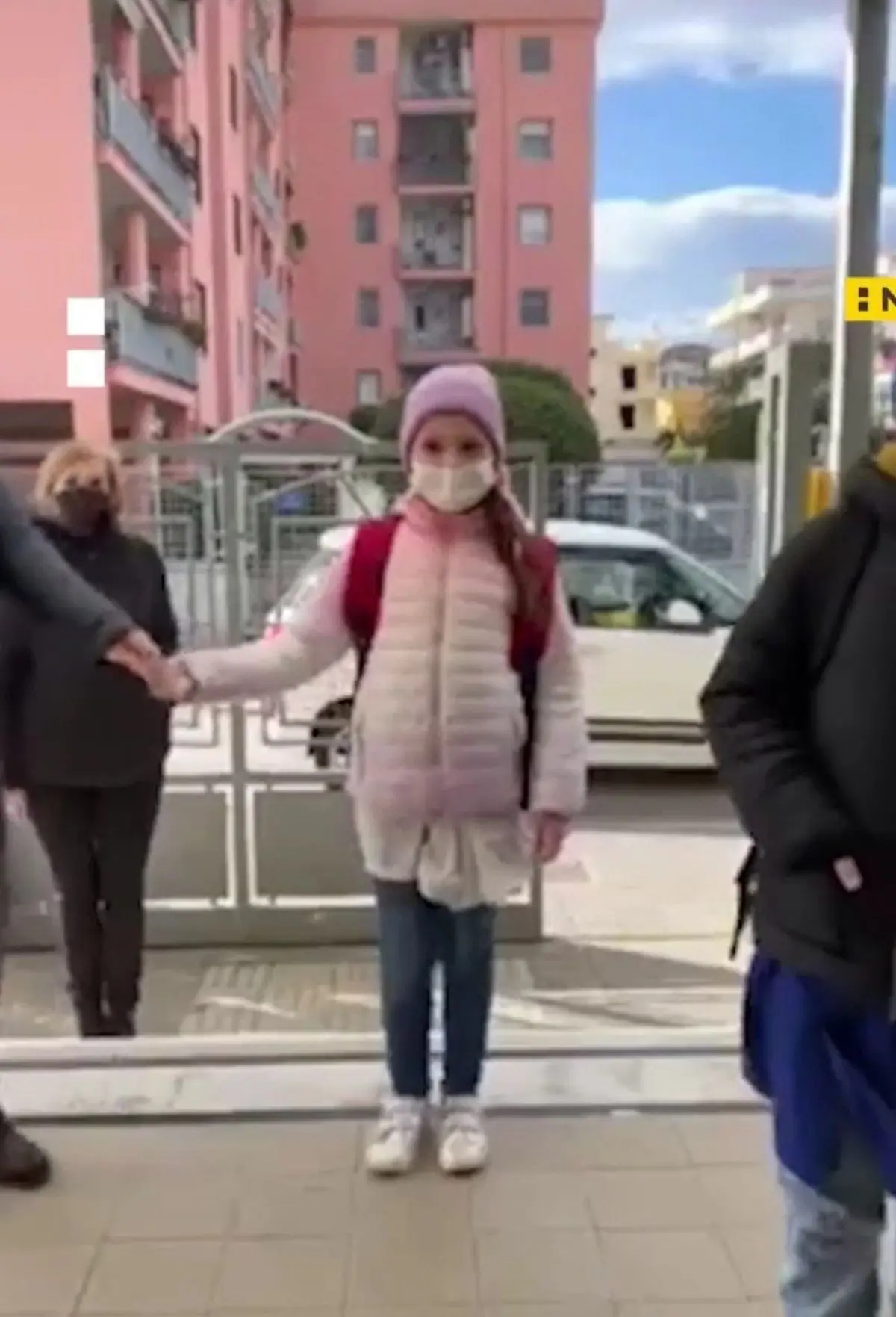 استقبال کودکان مدرسه‌ای در ایتالیا از همکلاسی‌های جنگ‌زده‌ی اوکراینی+ویدئو