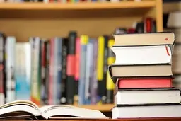 لیست کتاب هایی که حتما باید قبل از مرگ خواند...!