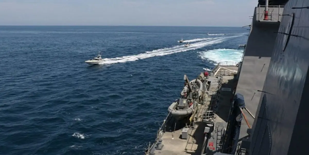 جزئیات رویارویی نیروی دریایی سپاه با ناوگان آمریکا در خلیج فارس