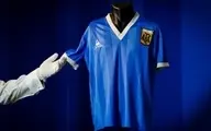 شکست رکورد گران‌ترین پیراهن تاریخ؛ پیراهن مارادونا ۷ میلیون پوند به فروش رفت 