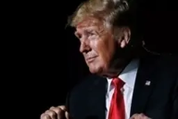 فحاشی و توهین ترامپ به رسانه‌ها و رئیس ستاد مشترک ارتش آمریکا
