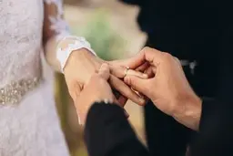 کاهش ازدواج تهرانی‌ها در سال ۹۹ | صدرنشینی خراسانی‌ها در ازدواج